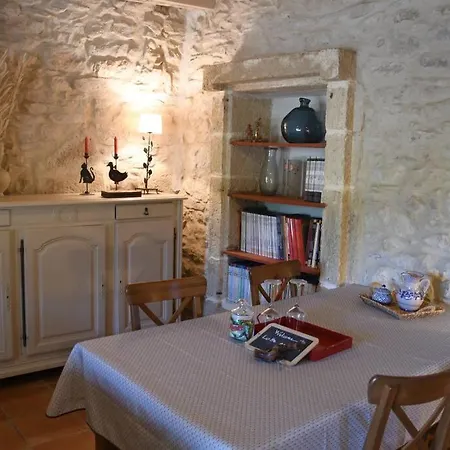 Maison Dans Petit Village Du Gard