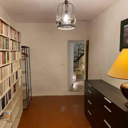 Maison Dans Petit Village Du Gard מלון 4*